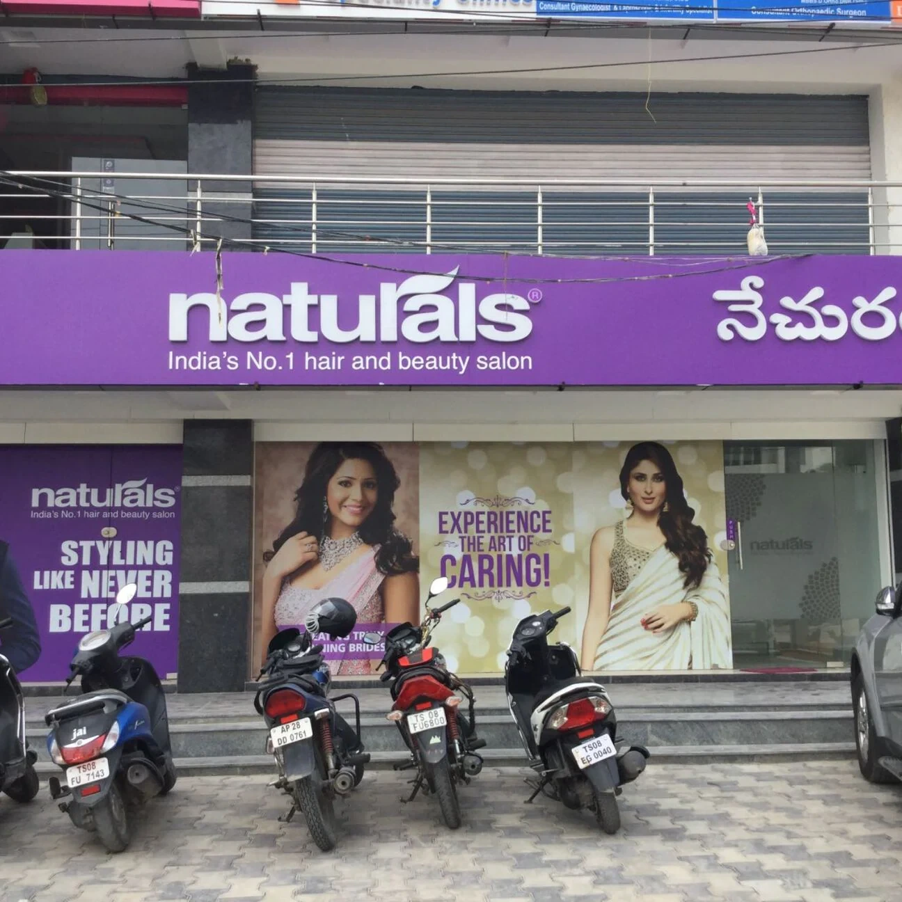 Naturals Salon